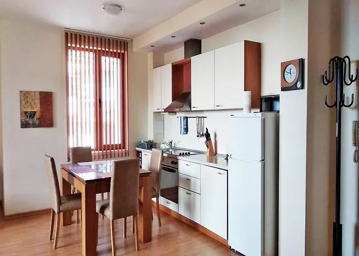 - Garden Of Eden Апартаменты