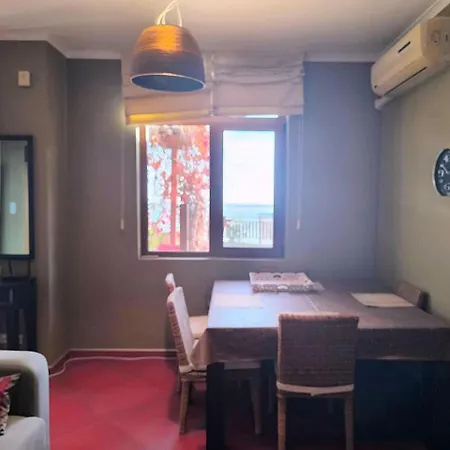 - Garden Of Eden Apartment Sweti Wlas